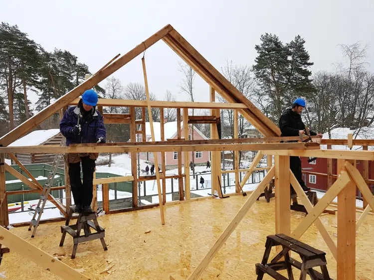 Gjenreisning tak.jpg