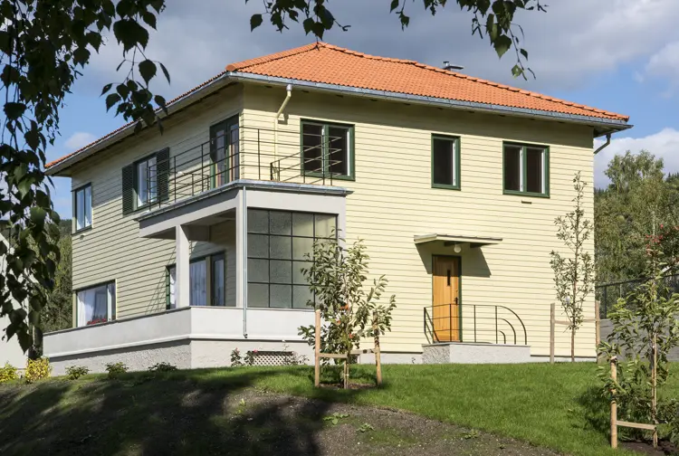 dronninghuset med veranda