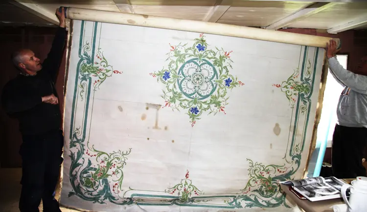 Strietak-i-Valdres-med-dekormaling.-Foto:-Bygg-og-Bevar