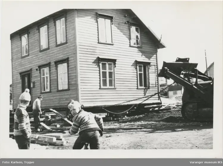 Flytting av bolighus Vardo