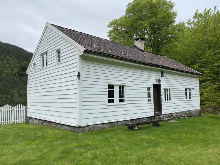 Kolbeinstveit-stovehus-front-Foto-Bygg-og-Bevar