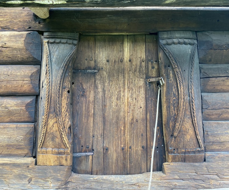 Guggedalsloftet-nedre-del-Foto-Bygg-og-Bevar