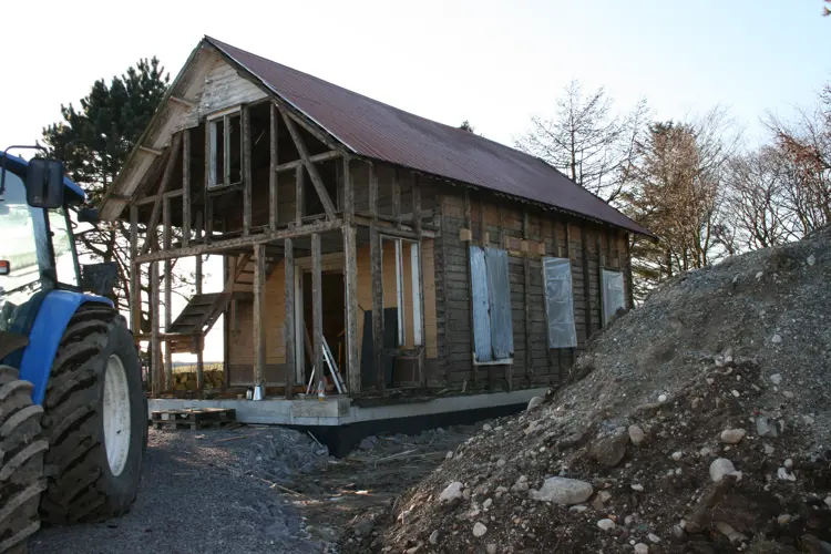 Riving Av Vindu Og Kledning 041