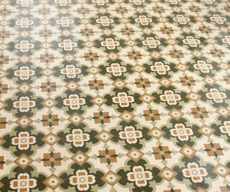 Gammel, original linoleum etter rens. Foto: Ulf Styren