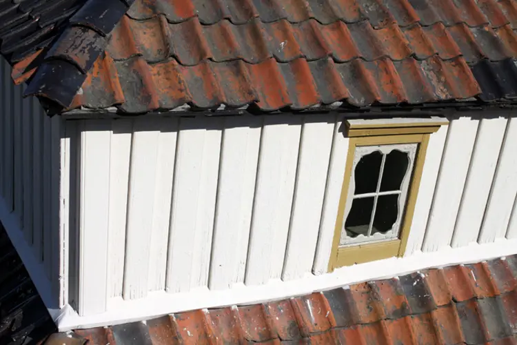 Blandet tegl, Bakke gård. Foto: Christel Wigen Grøndahl, Bygg og Bevar