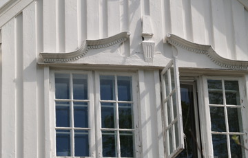 Smårutete vindu, Bygdøy. Foto cewg