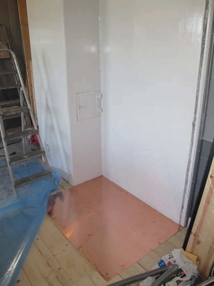 4 Kobberplata er ferdig bestilt i rett størrelse, i forhold til brannforskriftene. Foto: Norske Hjem