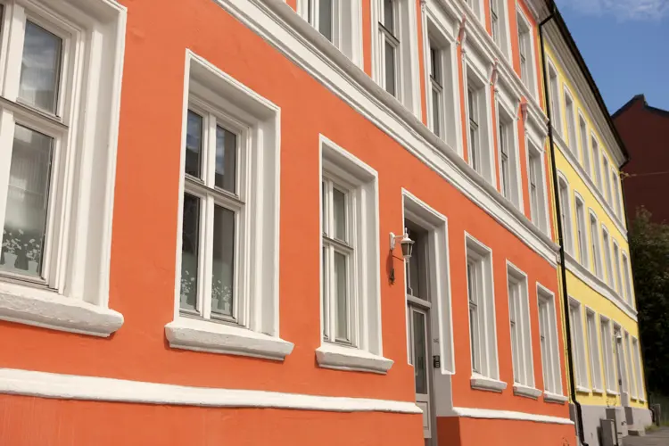 Fasade malt med silikatmaling. Foto: Weber Norge