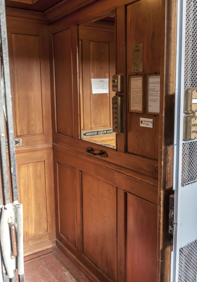 Trondheims eldste heis 4