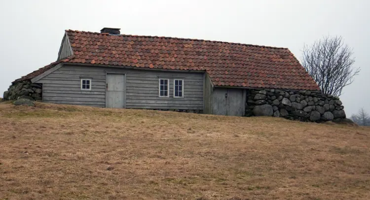 Gammelt umalt jaerhus.jpg