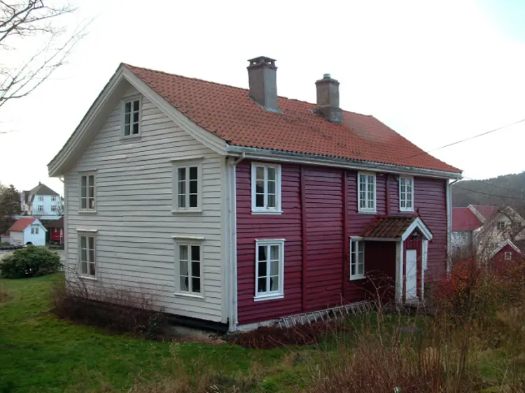 Hovedfasader og bakside.jpg