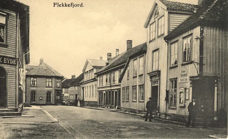 kirkegaten postkort.jpg