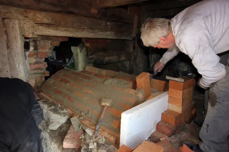 Røykkanaler. Foto: Terje Granås, Bygningsvernsenteret i Aust-Agder
