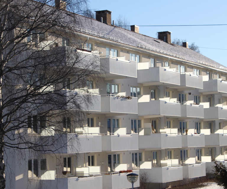 I dag har blokkene på Keyserløkka fått store balkonger. Foto: Hilde Fossum Sundre