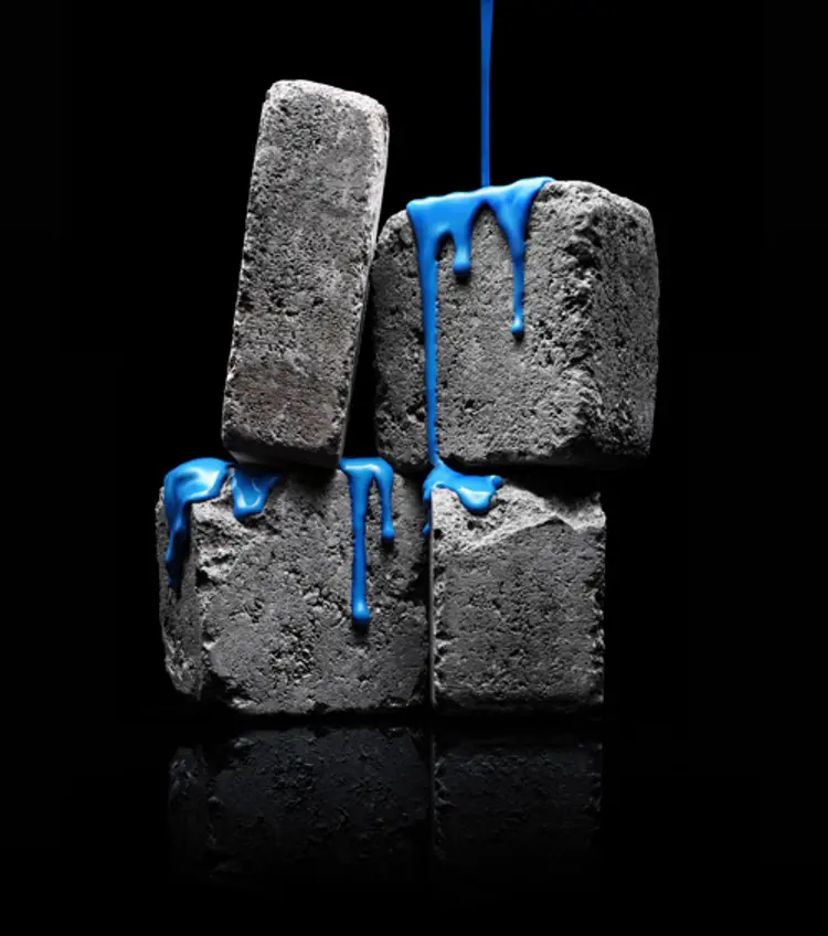 Betong med blåmaling. Foto: Alcro