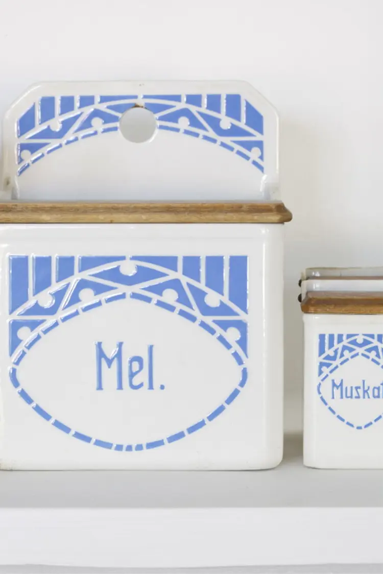 Husker du Mormors melkrukker? Foto: Liv J Sandvik Jakobsen