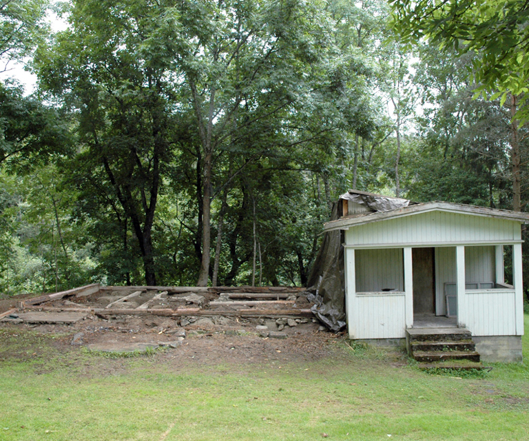 Snipp, snapp, snute... Huset er borte men eventyret fortsetter i neste artikkel. Foto: Norske Hjem