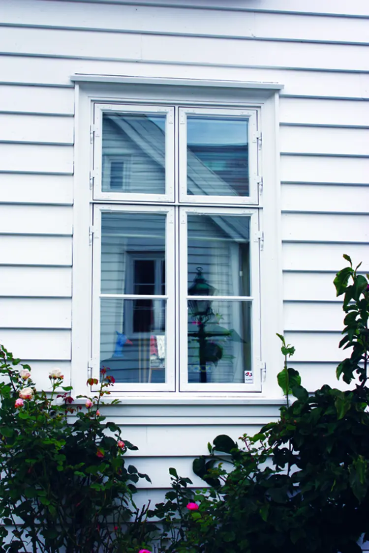 Vinduer har mye å si for fasadeuttrykket - stil og utførelse hører sammen. Foto: Elisabeth Østby