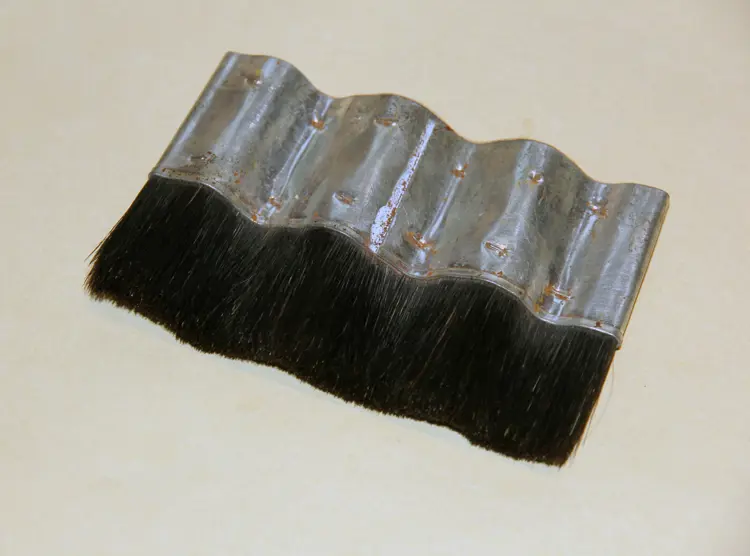 Bjørkeådringkost Som Brukes Til Ådring Av .. Bjørk Og Lønn