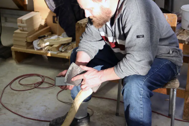 Geir Johansen mener eggeverktøy er en hellig sak. Foto: CEWG