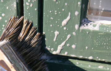 En vask hver vår forlenger oppussingsintervallene. Foto: Elsa "Sprossa" Rønnevig