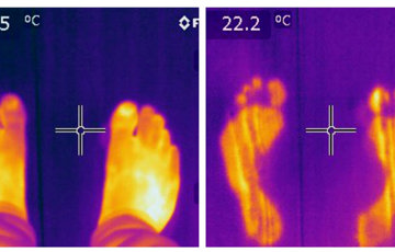 Termografikameraet visualiserer infrarød stråling. Dermed «ser» en temperaturforskjeller. Foto: Bjørge Sandberg-Kristoffersen