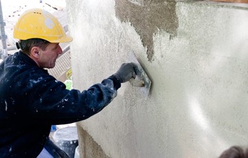 Mineralittpuss er krevende å påføre, men utrolig holdbar når jobben er utført skikkelig. Foto: Knut Randem