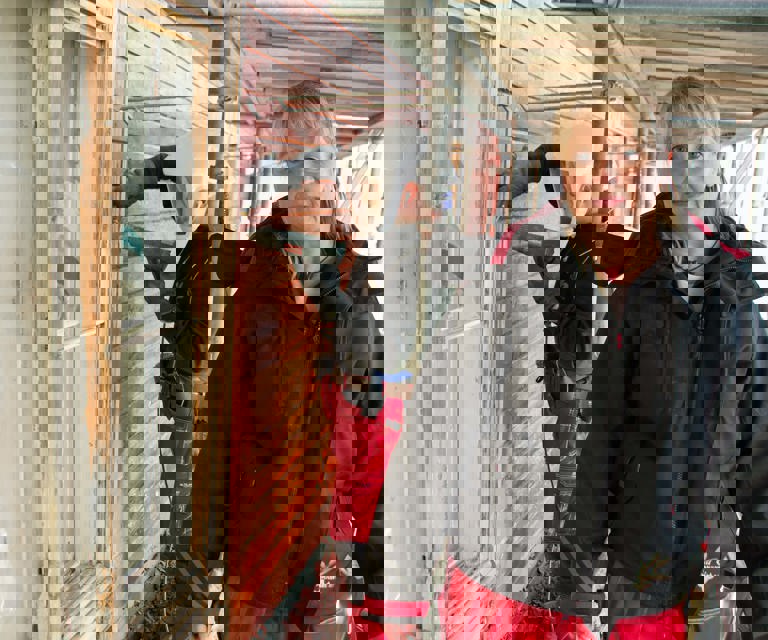 VERNER: Jorunn S.G. Moslet i Malersvenneriet har seks ansatte inkludert lærlingene. Malersvenneriet driver bare med malingsfaglig bygningsvern. Foto: Georg Mathisen, Maleren