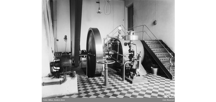 Fabrikkens turbiner Foto Anders Beer Wilse.png