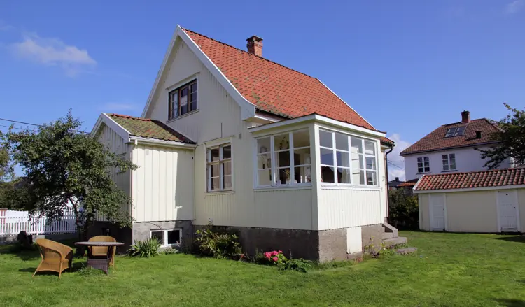 Flotte Villa Dammen i Moss er et reisverkshus, energieffektivisert på en skånsom måte. Foto: Bygg og Bevar