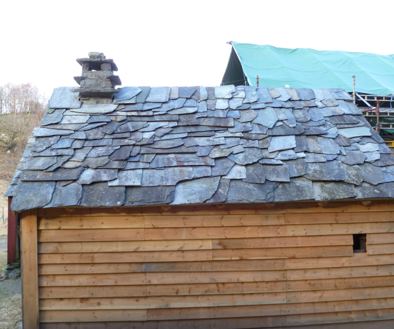 Villskifer-paa-et-uthus-Foto:-Bygg-og-Bevar