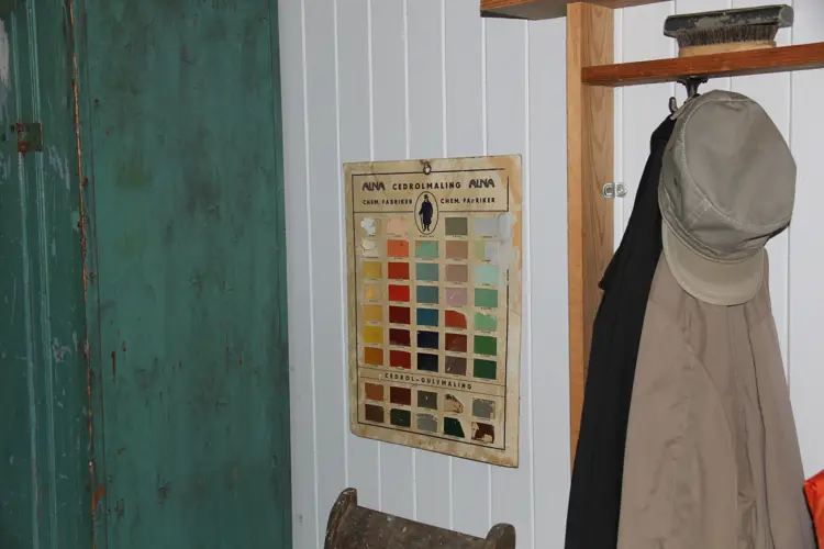 Fargekart-fra-Alna-Chemiske-fabrikker.-Foto:-Bygg-og-Bevar