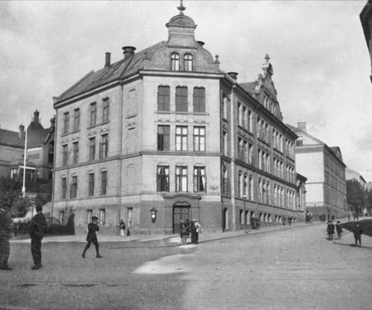 Frogner skole 1914.jpg