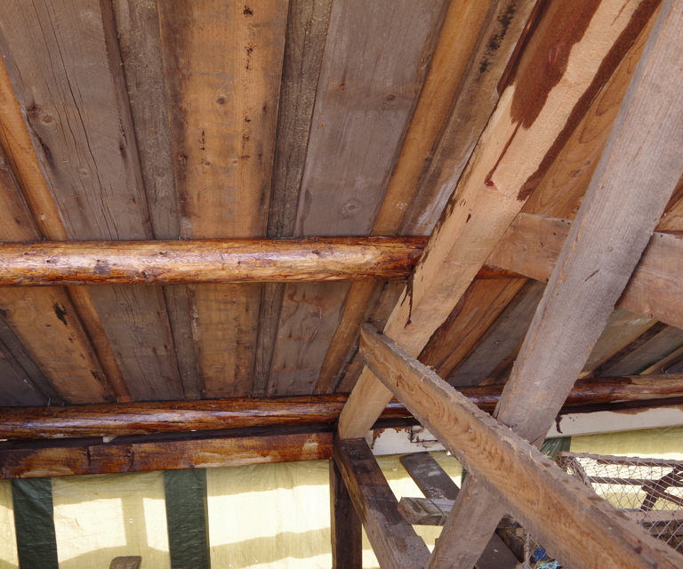 Garnbua takflate innenfra