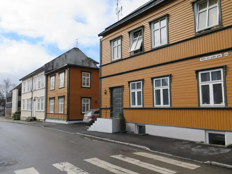 Levanger Håkon den godes gate Foto Aase Hogfeldt-Eskevik Riksantikvaren.jpg