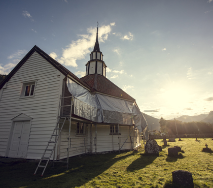 Stordal gamle kyrkje