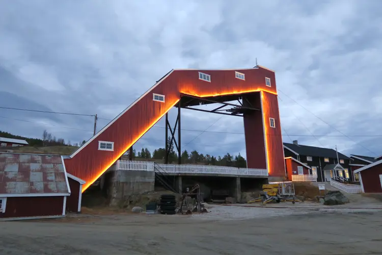 Heistårenet med lyssetting. Foto: Anke Loska, Riksantikvaren. 