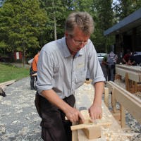 Per Willy Færgestad og okshøvel.JPG (1)